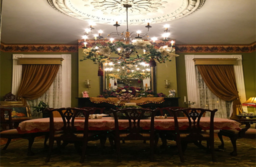 Dining room decorated for Christmas at Azalea Manor Bed and Breakfast in Madison Historic District, Madison Indiana 47250